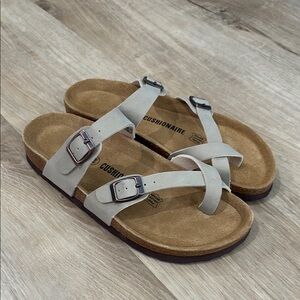 NEW Women’s Cushionaire Luna Cork Footbed Sandals